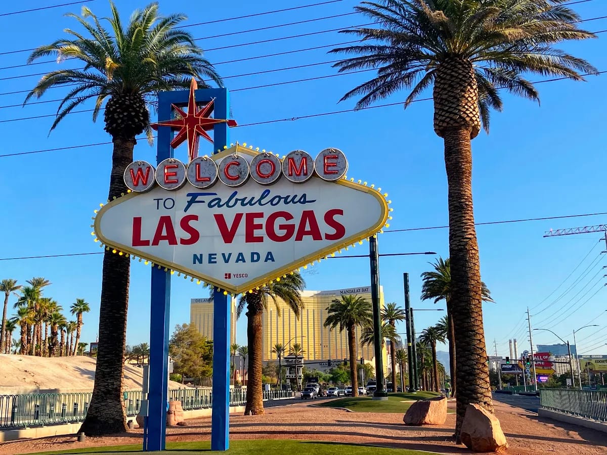 La señal de entrada a Las Vegas es ya un clásico icono Cartel Welcome to Fabulous Las Vegas en el Strip nevada consejos